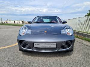Bild 2/23 von Porsche 911 Carrera 4S (2003)