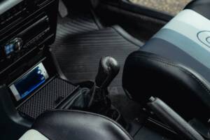 Image 41/50 of Mazda 323 GT-R (1994)