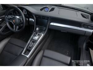 Afbeelding 12/37 van Porsche 911 Carrera 4S (2016)