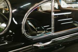 Immagine 15/36 di Jaguar 240 (1968)