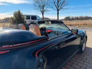 Bild 13/28 von Porsche 911 Carrera 3.2 (1989)