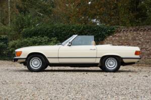 Imagen 29/50 de Mercedes-Benz 280 SL (1976)