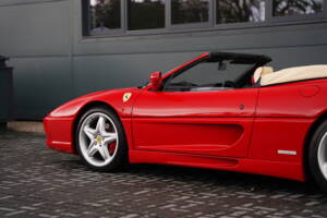 Bild 26/50 von Ferrari F 355 Spider (1999)