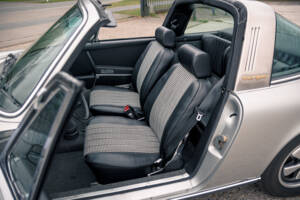 Image 22/34 of Porsche 911 2.4 T (1972)
