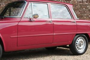 Bild 30/50 von Alfa Romeo Giulia Nuova Super 1300 (1975)