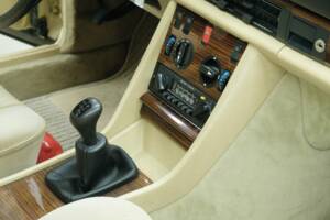 Bild 25/50 von Mercedes-Benz 280 S (1982)