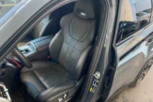 Image 5/12 of BMW XM (2024)