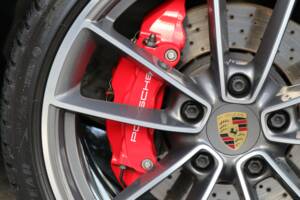 Bild 25/50 von Porsche 911 Carrera S (2020)