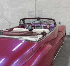 Bild 31/89 von Buick 50 Super Convertible (1947)