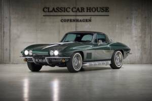 Image 19/78 of Chevrolet Corvette Stingray 427 (1967)