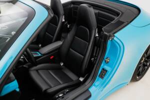 Bild 9/13 von Porsche 911 Carrera 4S (2016)