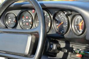 Image 47/50 of Porsche 911 Carrera 3.2 (1987)