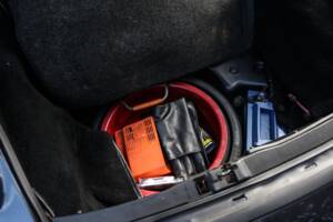 Bild 40/41 von Porsche 911 Carrera 2 (1990)