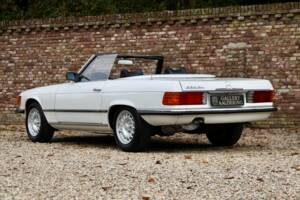 Bild 2/50 von Mercedes-Benz 280 SL (1977)