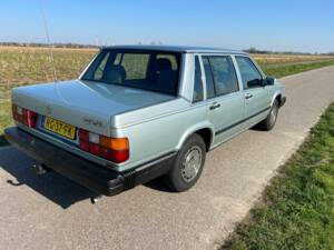 Image 14/41 of Volvo 740 (1987)