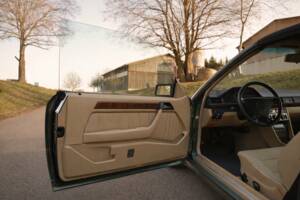 Bild 4/30 von Mercedes-Benz 300 CE-24 (1992)