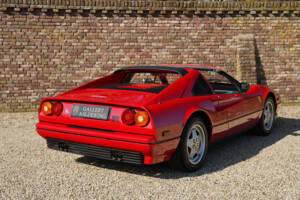 Image 10/50 de Ferrari 328 GTS (1989)