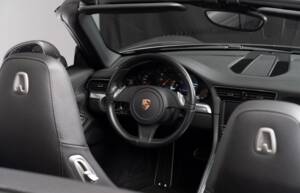 Imagen 32/42 de Porsche 911 Carrera (2012)