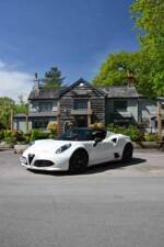 Image 13/50 of Alfa Romeo 4C Spider (2017)