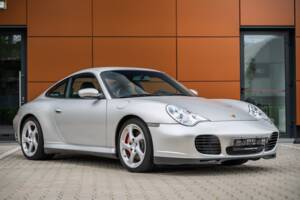 Afbeelding 53/73 van Porsche 911 Carrera 4S (2002)