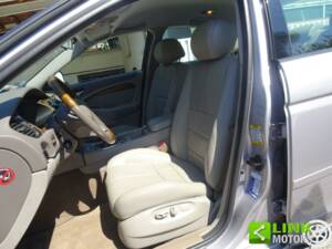 Afbeelding 23/39 van Jaguar S-Type 3.0 V6 (2000)