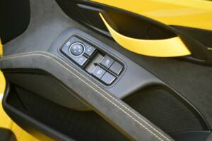 Bild 25/50 von Porsche 718 Cayman GT4 (2021)