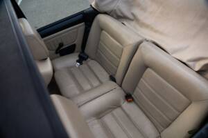Bild 28/40 von Volkswagen Golf Mk I Convertible 1.8 (1991)