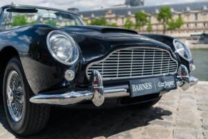 Afbeelding 14/75 van Aston Martin DB 5 Volante (1964)