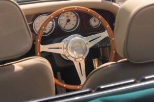 Image 20/50 of Morgan Plus 4 2-Seater (2006)