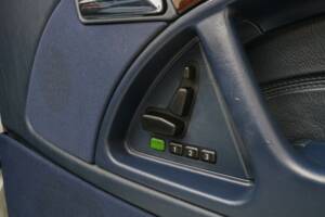 Bild 34/84 von Mercedes-Benz SL 320 (1996)
