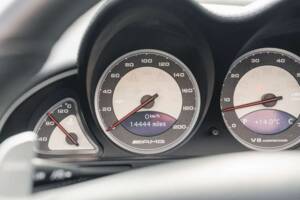 Image 36/50 de Mercedes-Benz SL 55 AMG (2006)