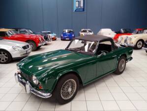 Image 13/48 de Triumph TR 4 (1962)