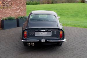 Image 35/79 of Aston Martin DB 6 (1968)