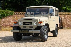 Bild 32/50 von Toyota Land Cruiser BJ 40 (1977)