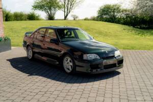 Image 8/75 of Lotus Carlton (1991)