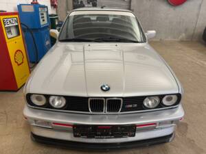 Image 4/21 of BMW M3 (1988)