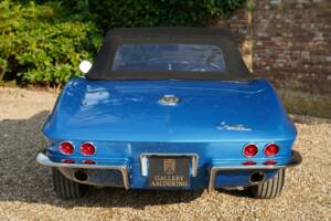 Bild 24/50 von Chevrolet Corvette Sting Ray Convertible (1964)