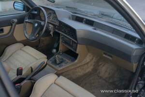 Bild 8/21 von BMW 635 CSi (1983)