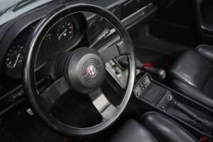 Bild 9/33 von Alfa Romeo 2.0 Spider (1993)