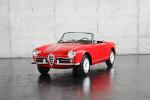 Image 8/50 of Alfa Romeo Giulietta Spider (1962)