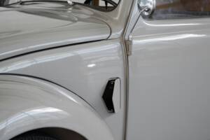 Bild 5/50 von Volkswagen Käfer 1100 Standard (Brezel) (1951)