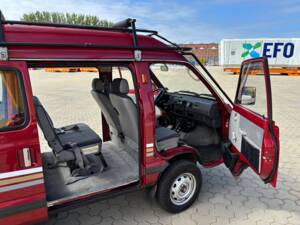 Image 18/25 of Subaru Libero 1.2 (1991)