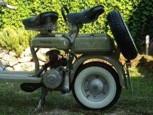 Immagine 35/50 di Innocenti Lambretta D 125 (1958)