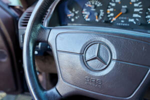 Immagine 36/50 di Mercedes-Benz 300 SL (1993)