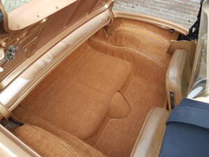 Bild 9/24 von Chevrolet Corvette Sting Ray Convertible (1964)