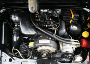 Bild 55/57 von Porsche 911 Carrera 4 (1992)