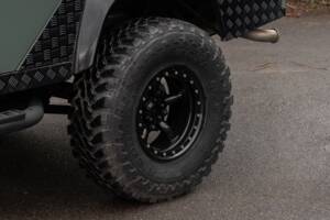 Image 28/50 de Land Rover Defender 110 Crew Cab SE (2010)