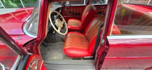 Image 8/21 of Mercedes-Benz 200 D (1968)