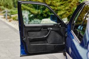 Afbeelding 27/52 van BMW M5 (1992)
