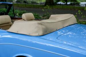 Imagen 22/50 de Rolls-Royce Corniche I (1977)